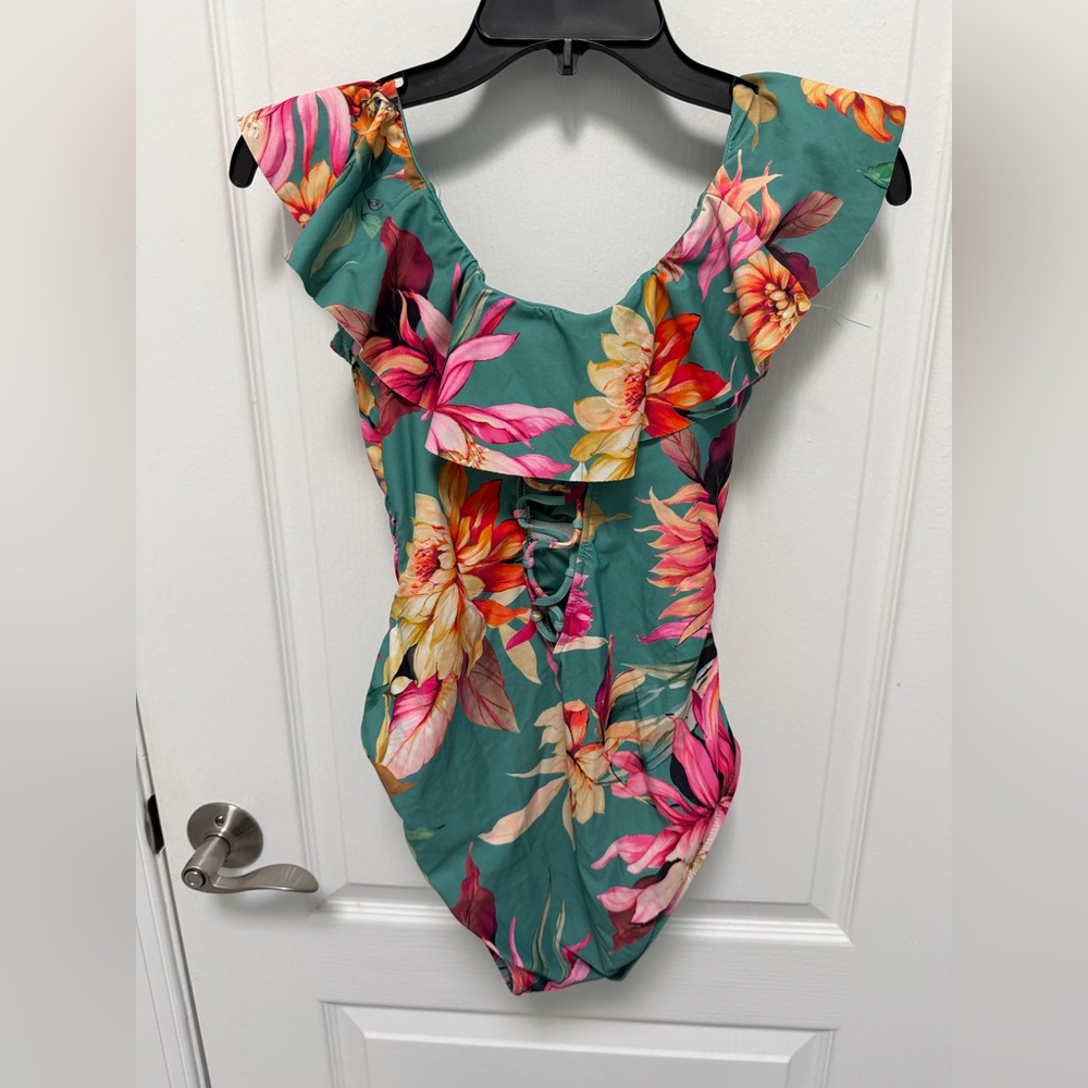 La Blanca Sheer Floral Sarong Cover-Up in Teal & Pink Floral design,Size Medium - Picture 8 of 8